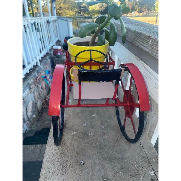 Vintage Red Metal Tractor Planter Holder Farmhouse Decor - Picture 5 of 13